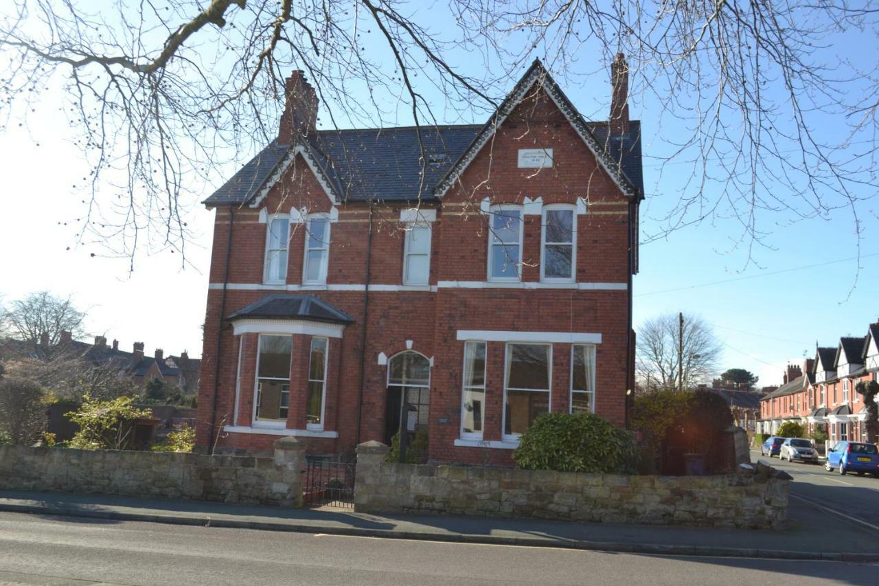 Chilton House Bed & Breakfast Oswestry Exterior photo